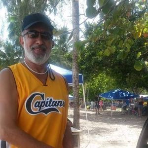 Meet your Posher, Hiram